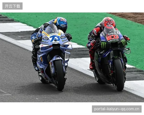 MotoGP马奎斯极限角度压弯震撼全场