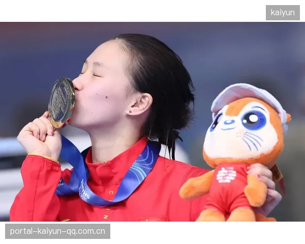 央媒聚焦陈芋汐还原顶尖运动员——从“硬核”训练到“心灵成长”的深度解读
